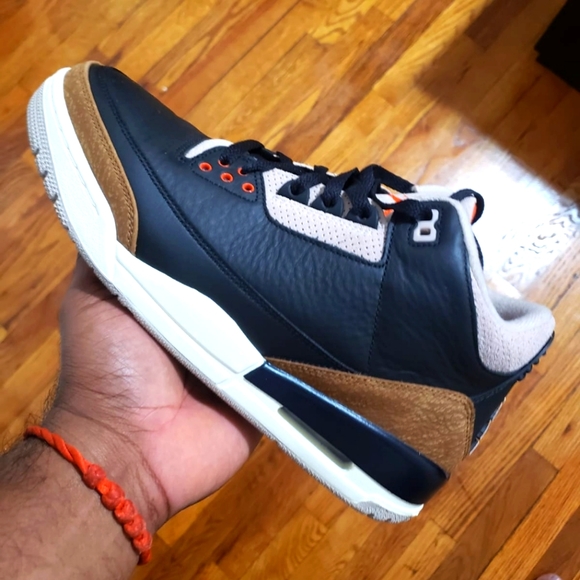 Jordan 3 Desert Elephant size 9.5